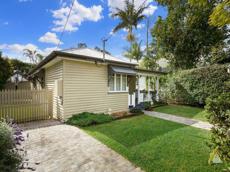 256 Verney Road East, Graceville QLD 4075