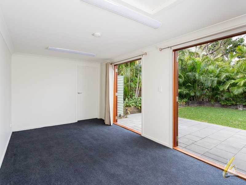 256 Verney Road East, Graceville QLD 4075