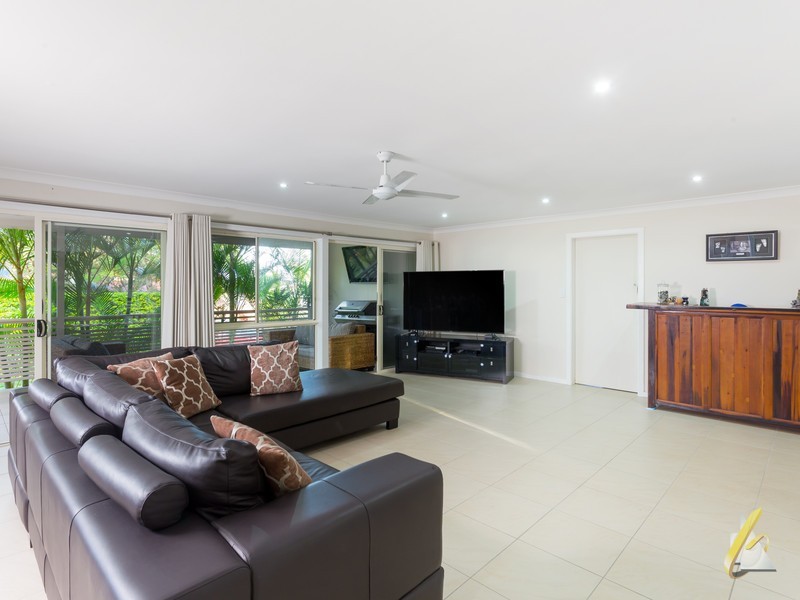 33 TIMBARRA CR, Jindalee QLD 4074