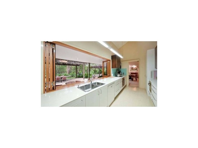 45 Elwood Street, Kenmore QLD 4069