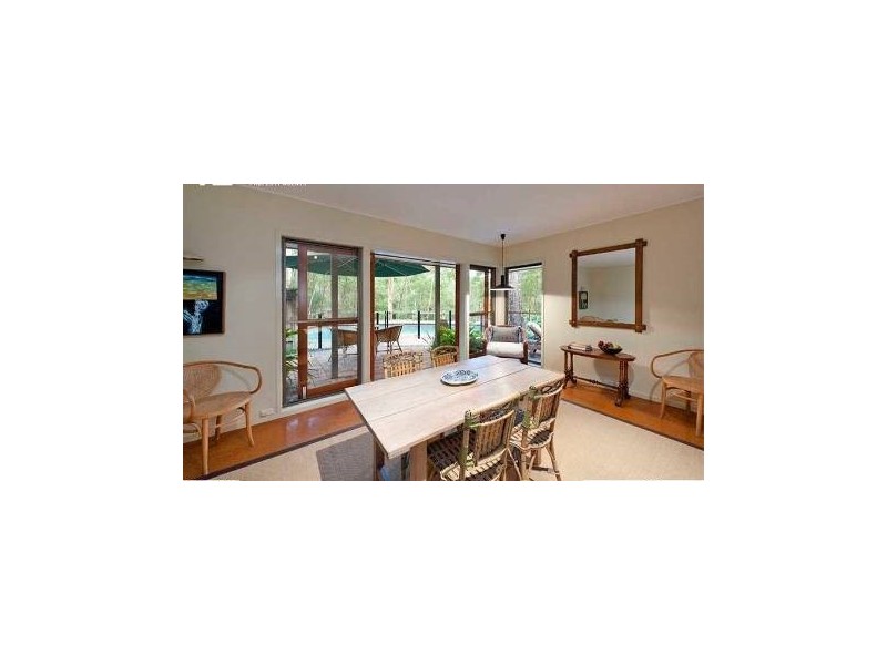 45 Elwood Street, Kenmore QLD 4069