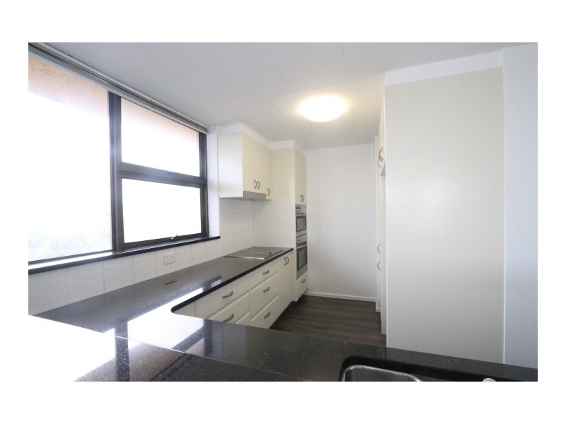 30/72 Sandford Street, St Lucia QLD 4067