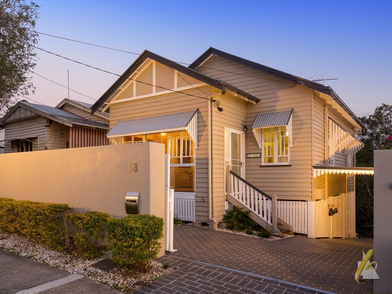 58 Coopers Camp Road, Bardon QLD 4065