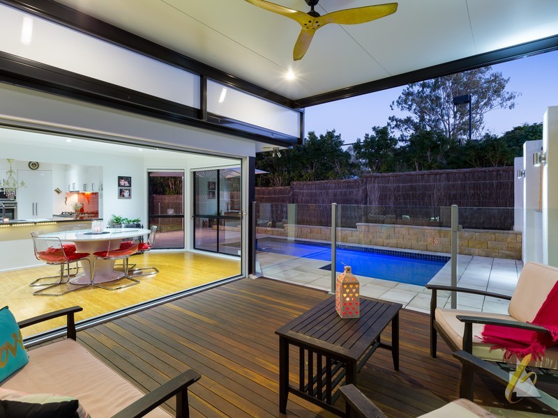 24 Blackbutt Pl, Brookfield QLD 4069
