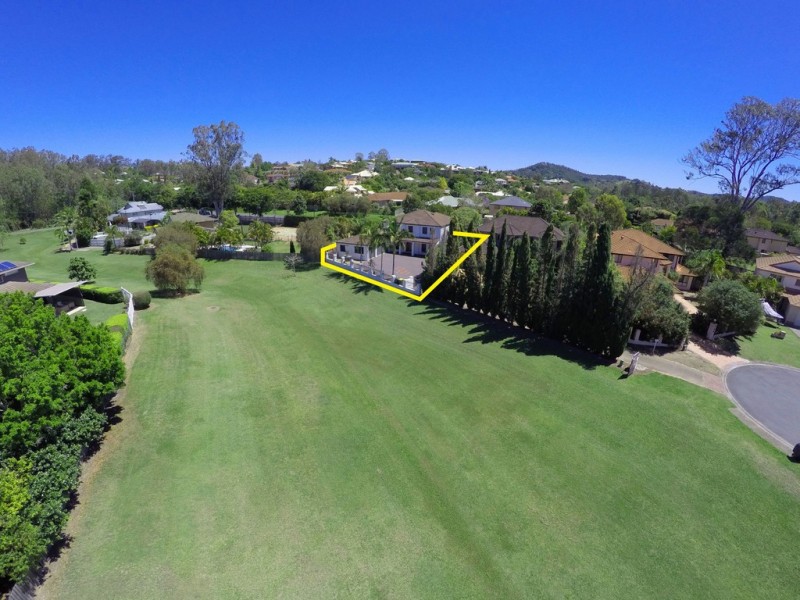 24 Blackbutt Pl, Brookfield QLD 4069