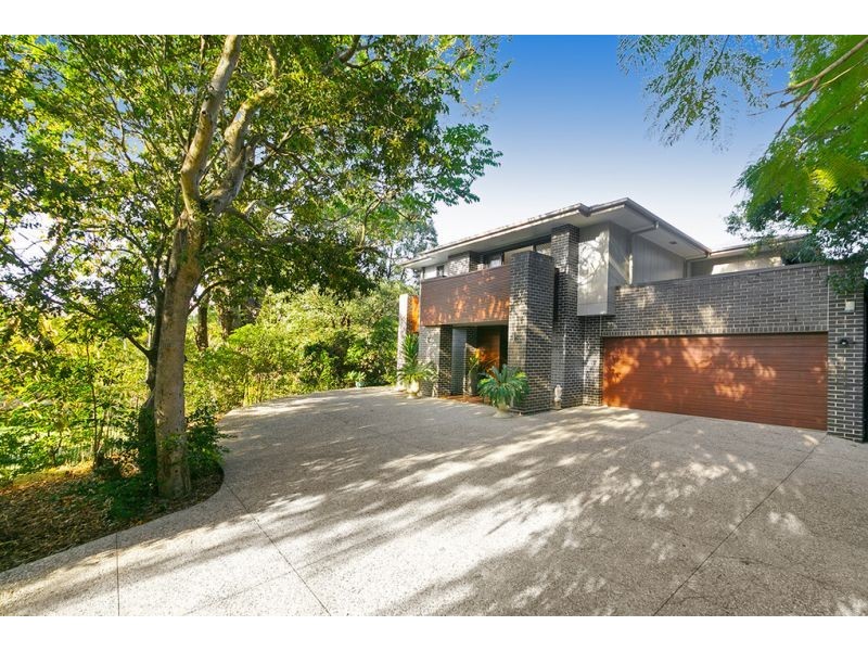95 Tristania Road, Chapel Hill QLD 4069