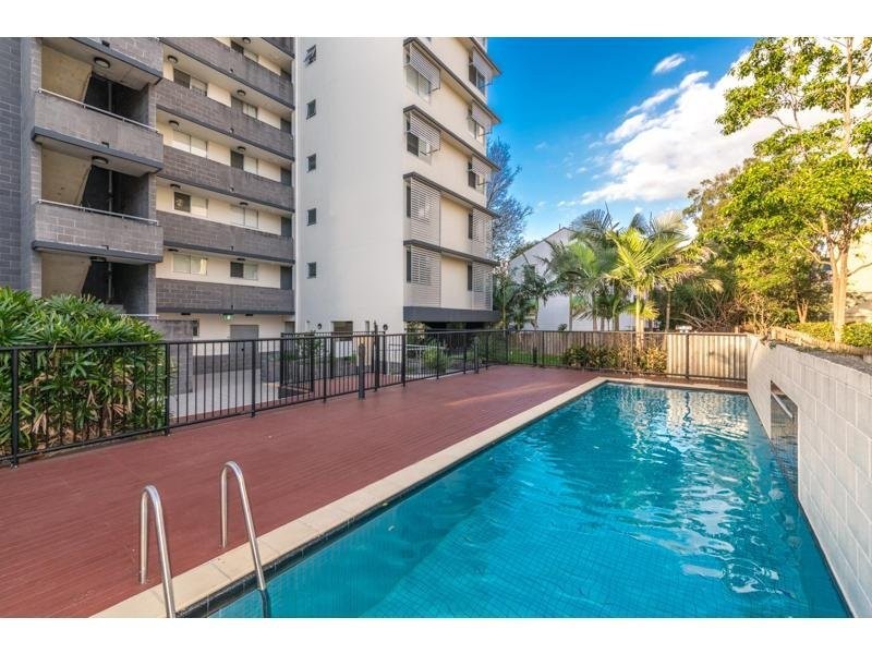 39/8-14 Belgrave Road, Indooroopilly QLD 4068