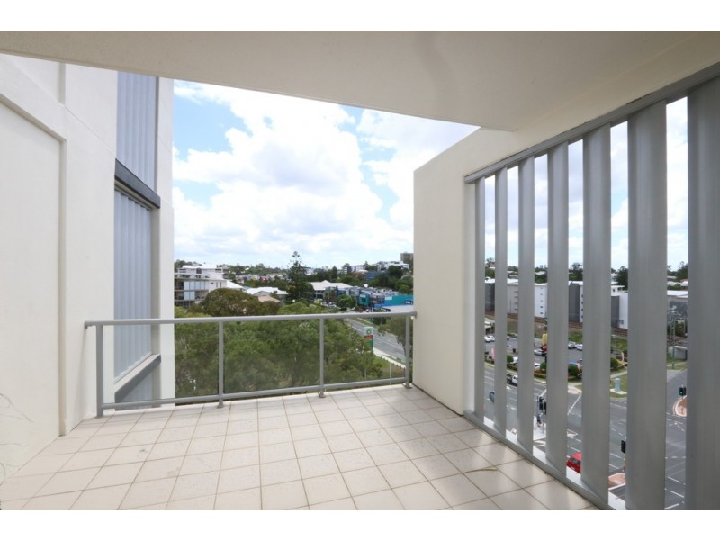 39/8-14 Belgrave Road, Indooroopilly QLD 4068