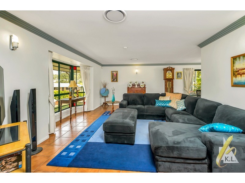 241 Lansdowne Way, Chuwar QLD 4306