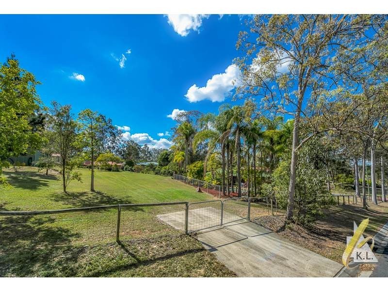 241 Lansdowne Way, Chuwar QLD 4306