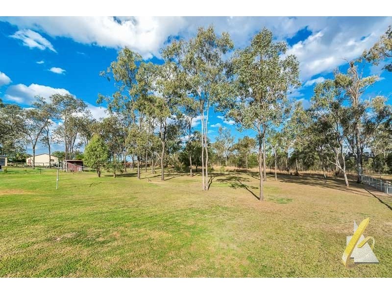 54 Glencoe Place, Thagoona QLD 4306