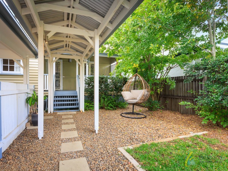 20 Allardyce, Graceville QLD 4075