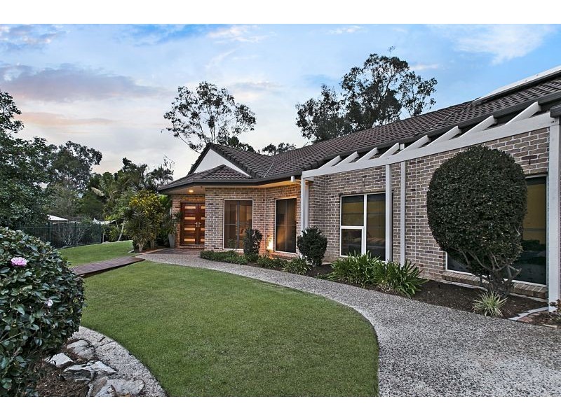 16 TWINE PLACE, Bellbowrie QLD 4070