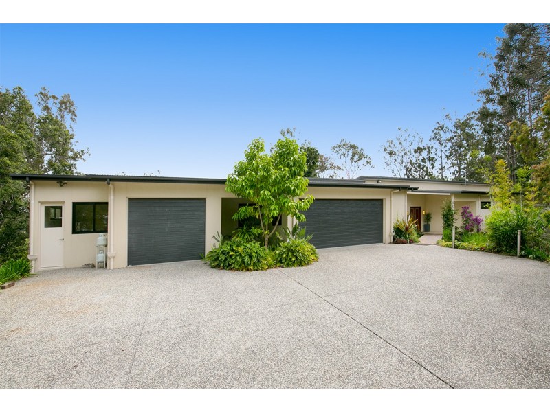 46 Scenic Rd, Kenmore QLD 4069