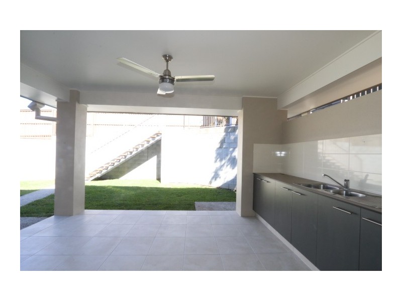 43A Cedarleigh Road, Chapel Hill QLD 4069
