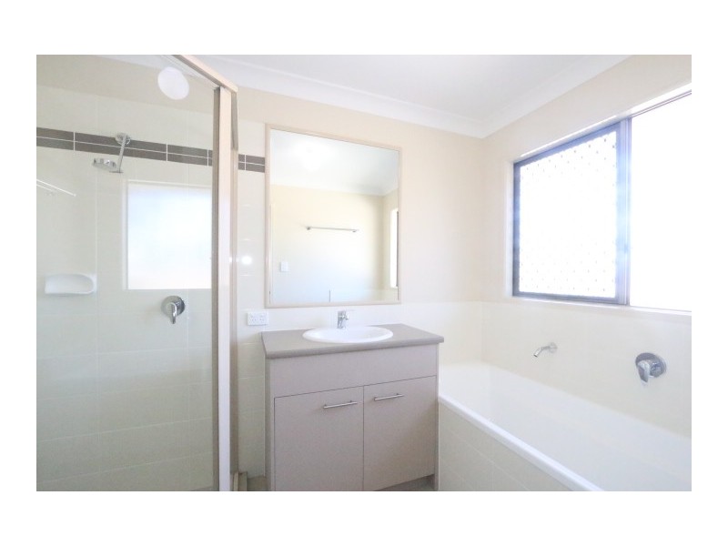 43A Cedarleigh Road, Chapel Hill QLD 4069
