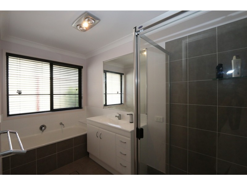 38 Messara Cct, Durack QLD 4077