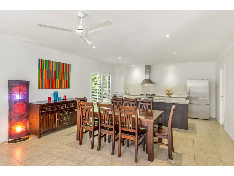 87 Bozzato Place, Kenmore QLD 4069