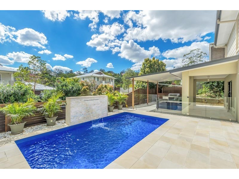 87 Bozzato Place, Kenmore QLD 4069