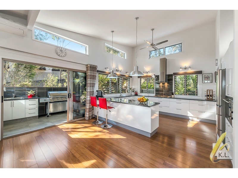 14 Sovereign Strait, Karalee QLD 4306