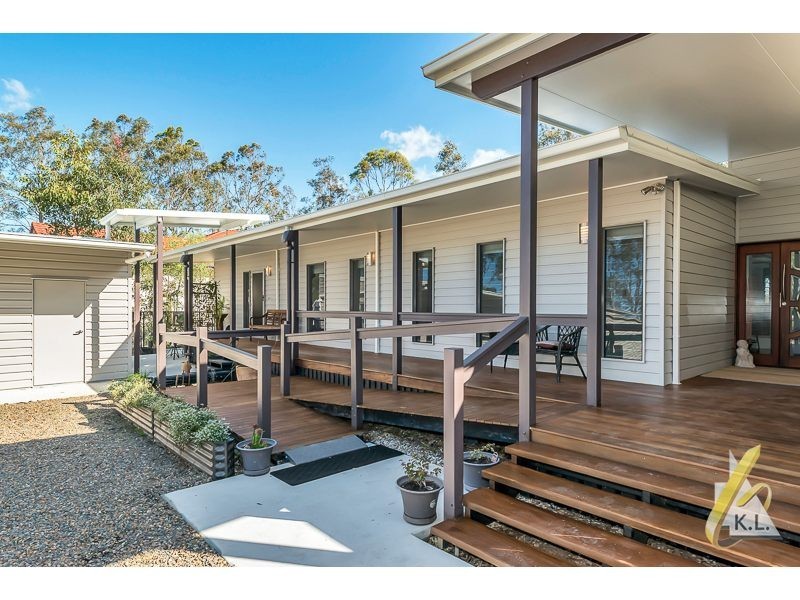 14 Sovereign Strait, Karalee QLD 4306