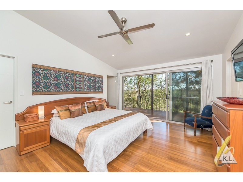 14 Sovereign Strait, Karalee QLD 4306