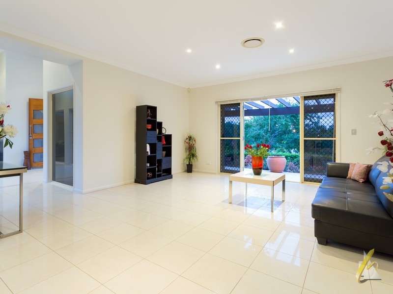 132 Copeland Dr, North Lakes QLD 4509