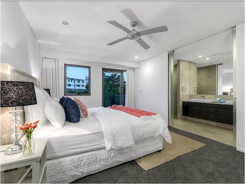 1/69 Kingsholme Street, Teneriffe QLD 4005