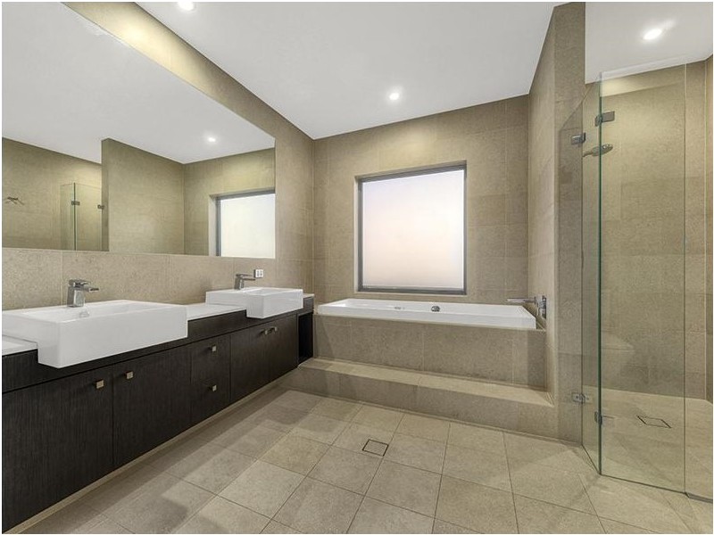 1/69 Kingsholme Street, Teneriffe QLD 4005