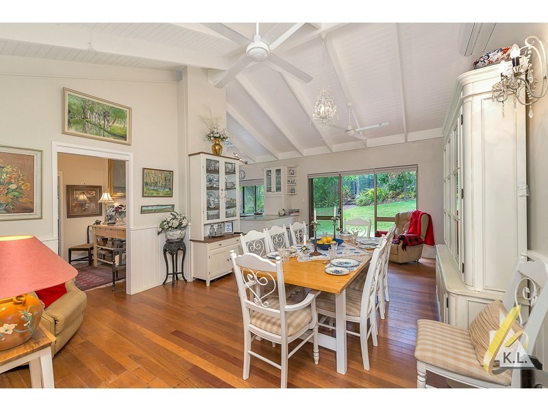 15 Eurambeen Close, Karana Downs QLD 4306