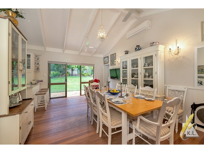 15 Eurambeen Close, Karana Downs QLD 4306