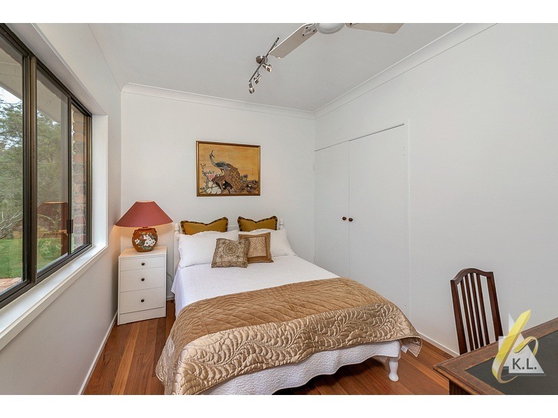 15 Eurambeen Close, Karana Downs QLD 4306