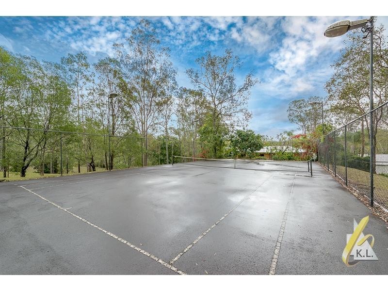 15 Eurambeen Close, Karana Downs QLD 4306