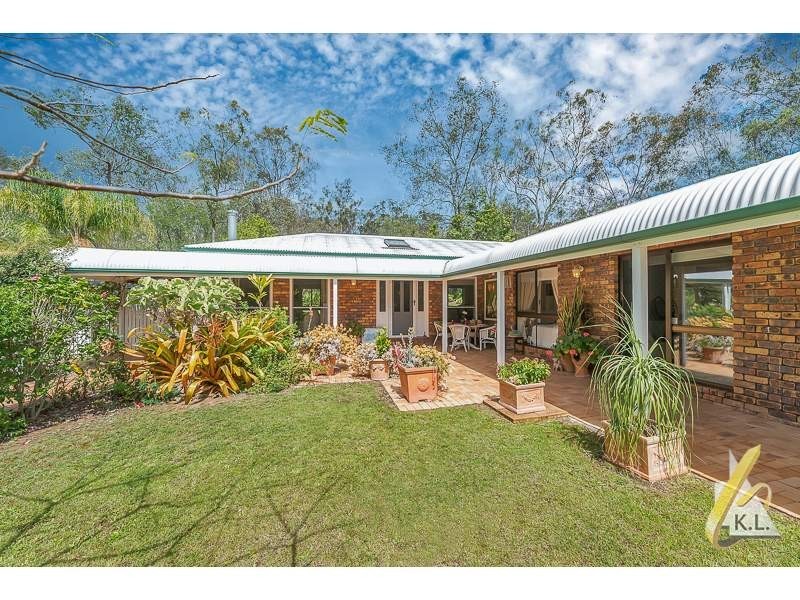 15 Eurambeen Close, Karana Downs QLD 4306