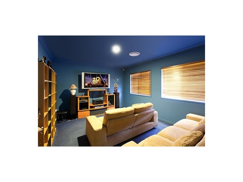 291 George Holt Drive, Mount Crosby QLD 4306