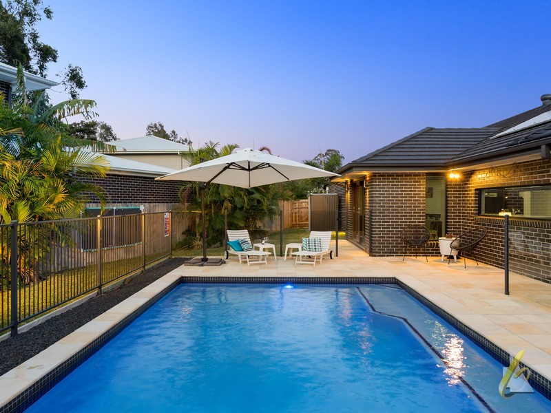 740 Jesmond Road, Fig Tree Pocket QLD 4069