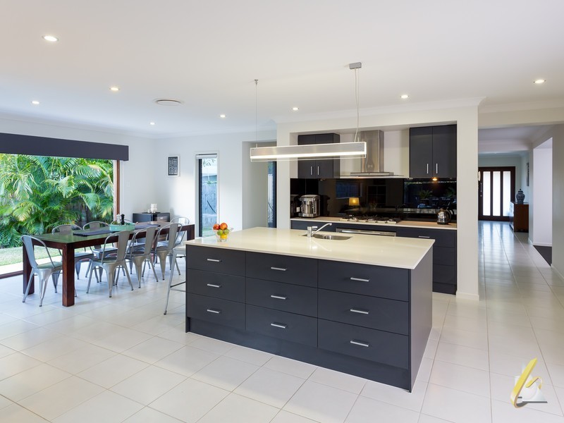 740 Jesmond Road, Fig Tree Pocket QLD 4069