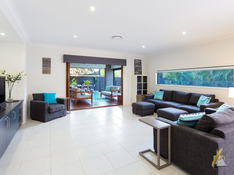 740 Jesmond Road, Fig Tree Pocket QLD 4069