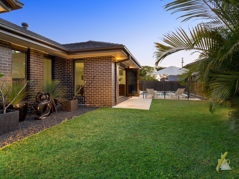 740 Jesmond Road, Fig Tree Pocket QLD 4069