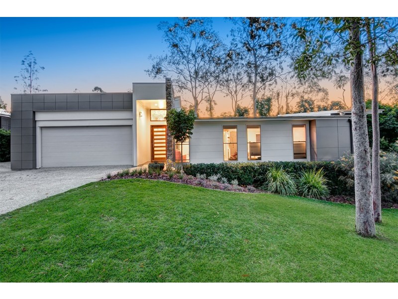 12 Swindon Cl, Fig Tree Pocket QLD 4069