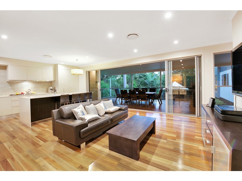 12 Swindon Cl, Fig Tree Pocket QLD 4069