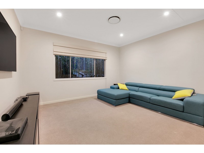 12 Swindon Cl, Fig Tree Pocket QLD 4069