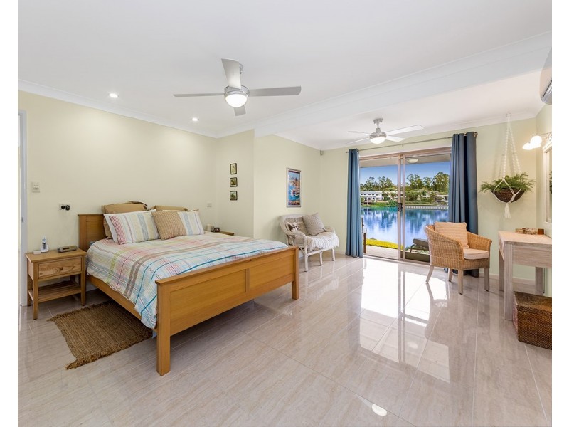 31 Baikal Place, Westlake QLD 4074