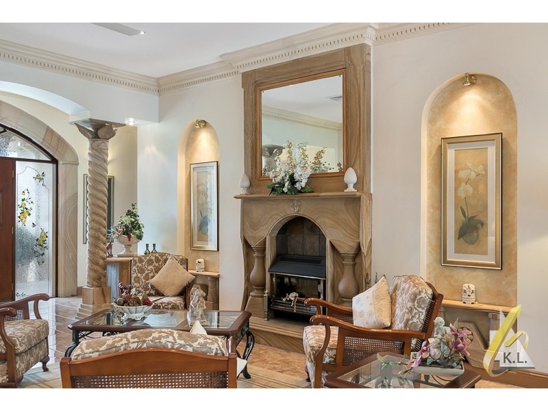 4 / 99 Junction Road, Karalee QLD 4306