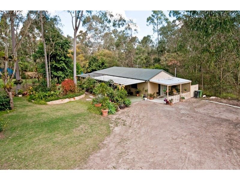 4 / 99 Junction Road, Karalee QLD 4306