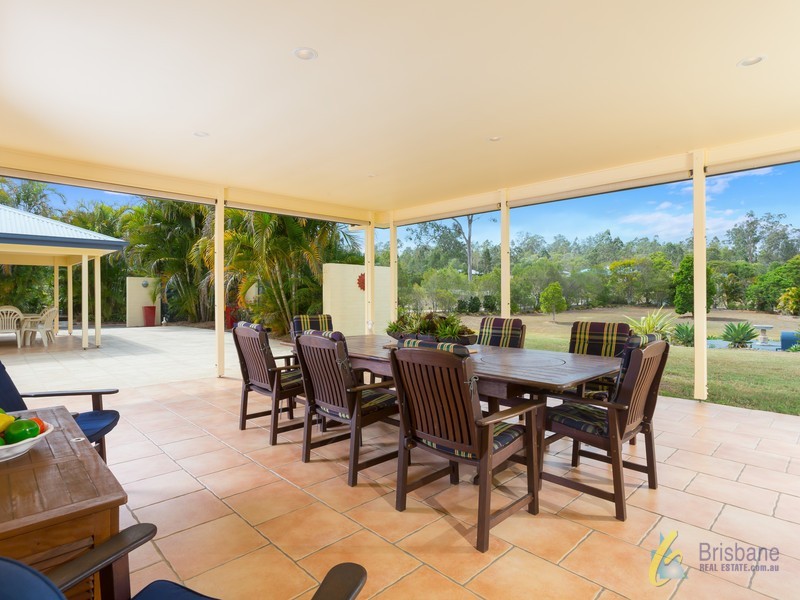 6 Castlereagh Pl, Anstead QLD 4070