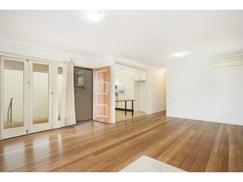 5 Norman Street, Fig Tree Pocket QLD 4069