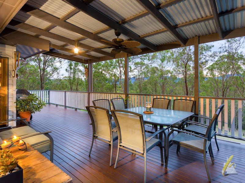 1020 Mt Crosby Road, Mount Crosby QLD 4306