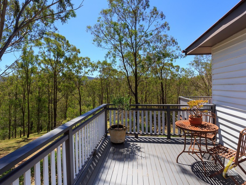 1020 Mt Crosby Road, Mount Crosby QLD 4306