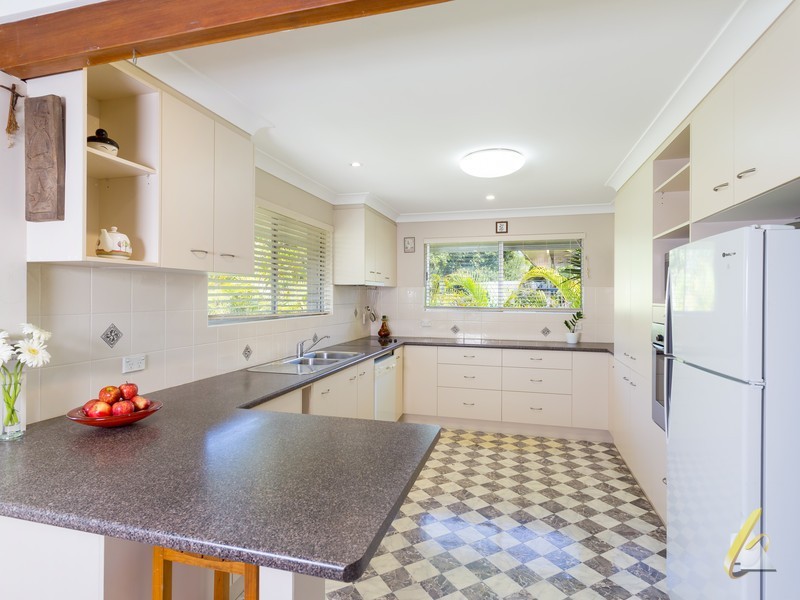 62 Argyle Street, Seventeen Mile Rocks QLD 4073